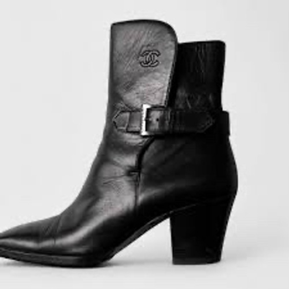 Vintage 90s Chanel Black Leather CC Logo Ankle Boots Buckle Moto 36.5 - Picture 5 of 12